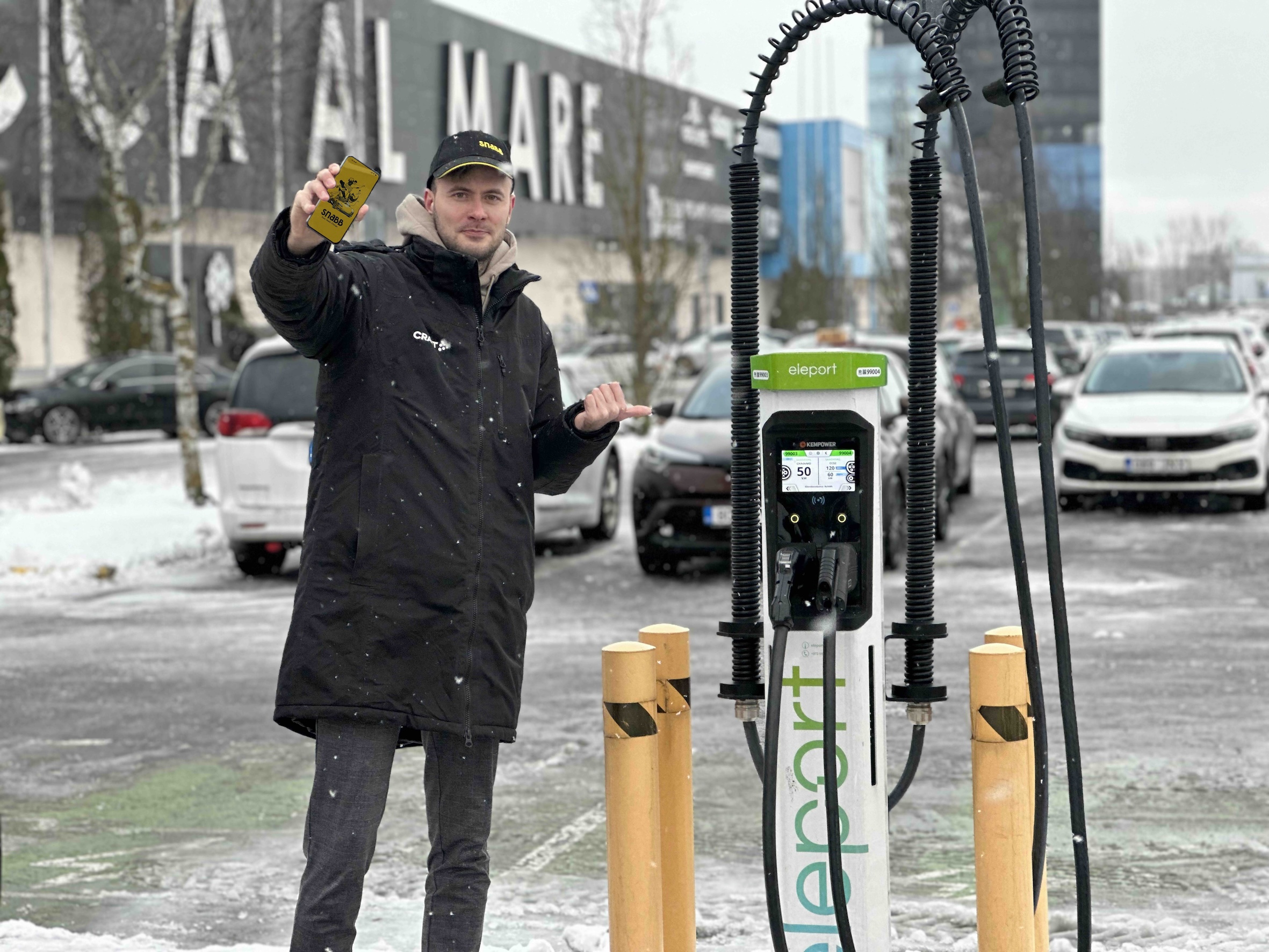 Eleport ja Snabb sõlmisid strateegilise partnerluse, et pakkuda elektriautode omanikele veelgi mugavamat laadimiskogemust. Tänu koostööle saavad Snabbi rakendus